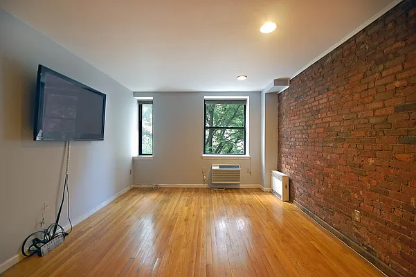 Rented by Mercedes Berk | media 15