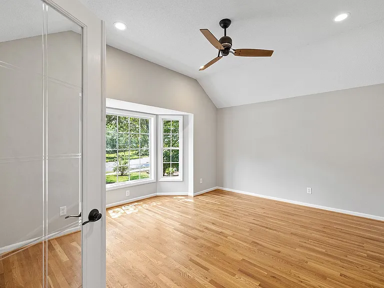 3425 Coach Lantern Ave — Photo 23