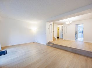 19022 119b Ave #2, Pitt Meadows, BC V3Y1X5