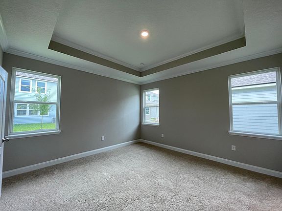 4th image of 188 Greenway Ln