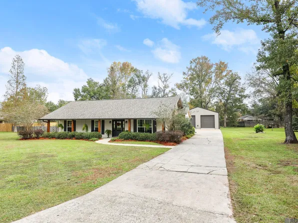 18516 Hope Villa Dr, Prairieville, LA 70769