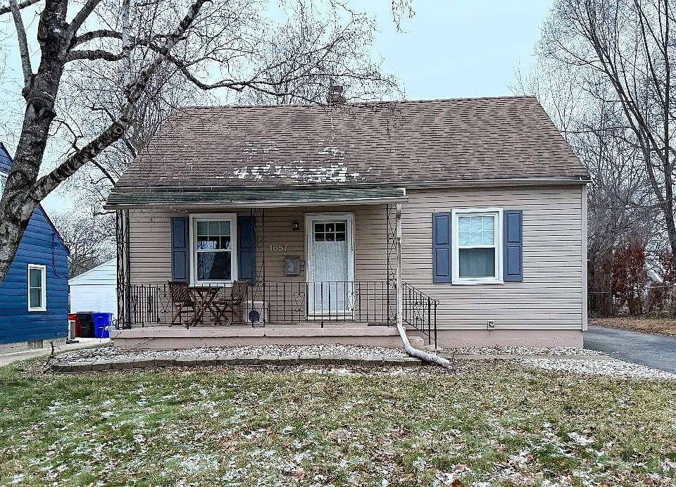 1st image of 1657 Rhoda Ave