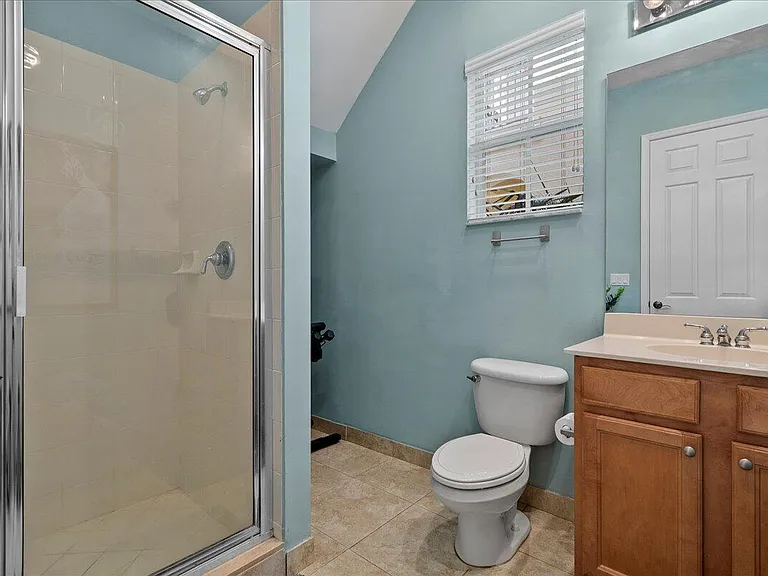 82 Stoney Dr — Photo 12