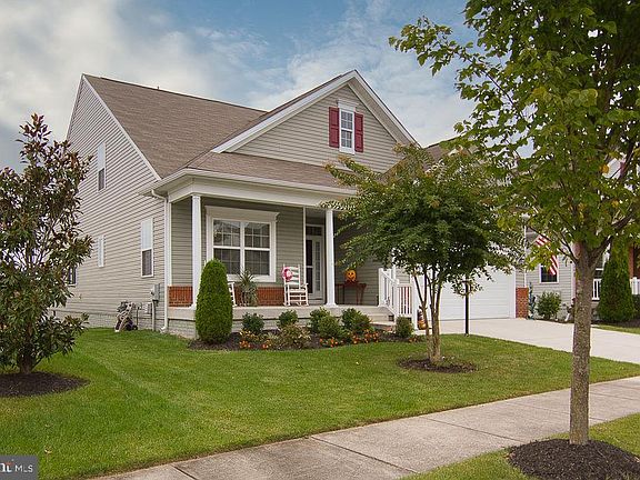 5th image of 24872 Magnolia Cir