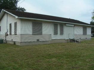 219 N Encinal St, Mathis, TX 78368