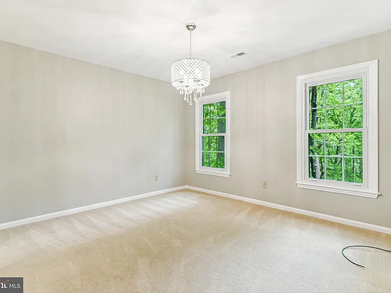 12203 Ashley Ct — Photo 21
