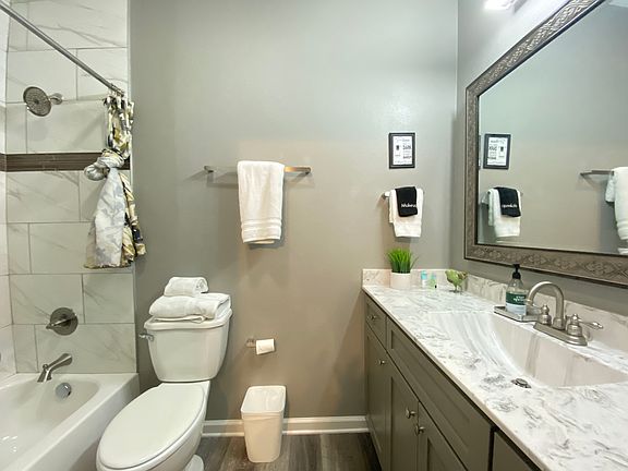 5th image of 1214 W 6th St APT 3