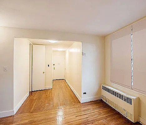 2nd image of 70 Clarkson Ave #32