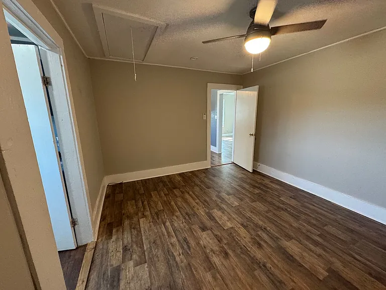 3061 Lee Rd — Photo 10