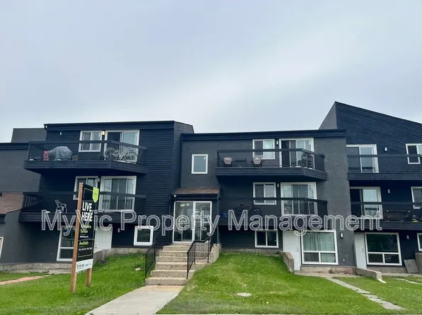 4510 47th St, Leduc, AB T9E 4P7