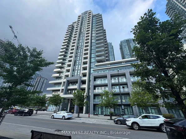 4085 Parkside Village Dr #1606, Mississauga, ON L5B 0K9