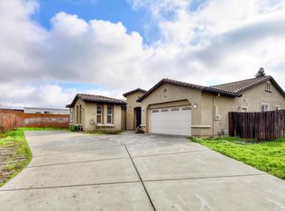 1920 Kingston Dr, Dixon, CA 95620