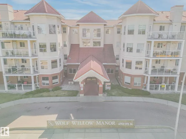 6703 172nd St NW #403, Edmonton, AB T5T 6H9