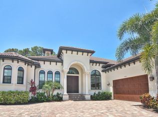 4961 Topsail Dr, Nokomis, FL 34275