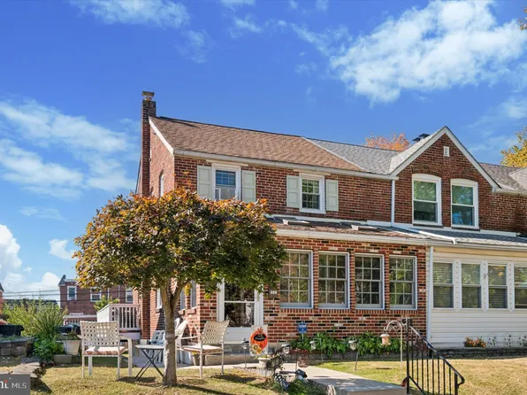 711 Clymer Ln, Ridley Park, PA 19078