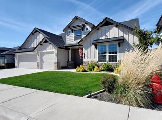 3880 W Riva Capri St, Meridian, ID 83646