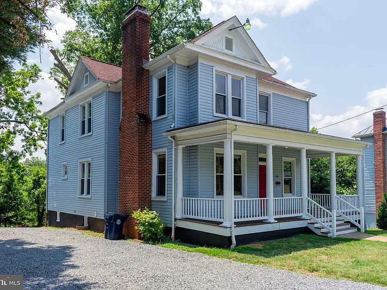 222 W Main St — Photo 8
