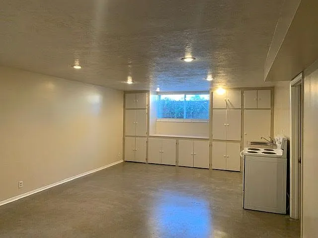 1408 E Linda Rosa Ave — Photo 13