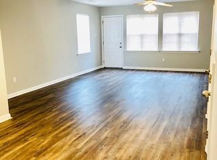 5217 J St APT C, Little Rock, AR 72205