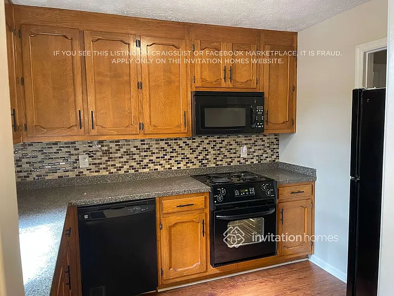 3000 Meadow Ct NW — Photo 6