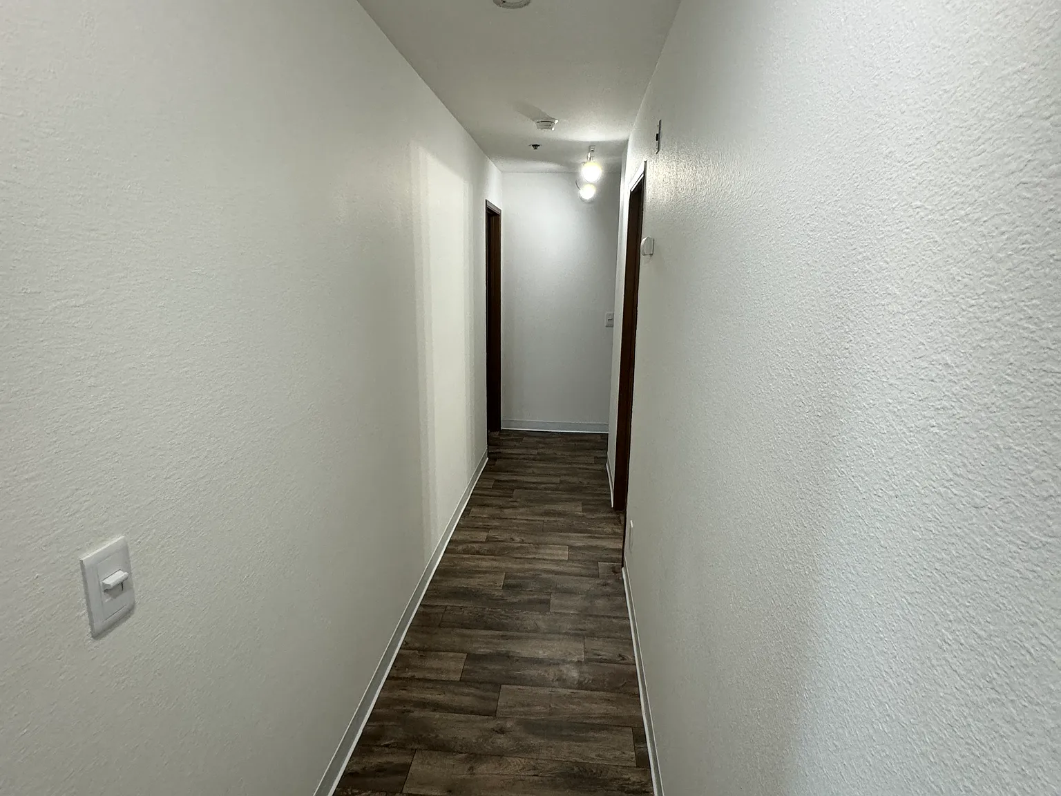 Bryn Mawr Plaza Apartments — Photo 2