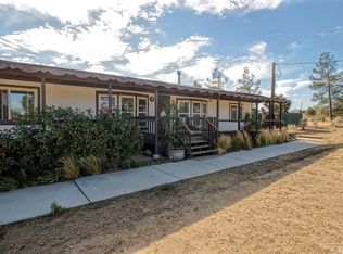 10553 Acanthus Rd, Phelan, CA 92371