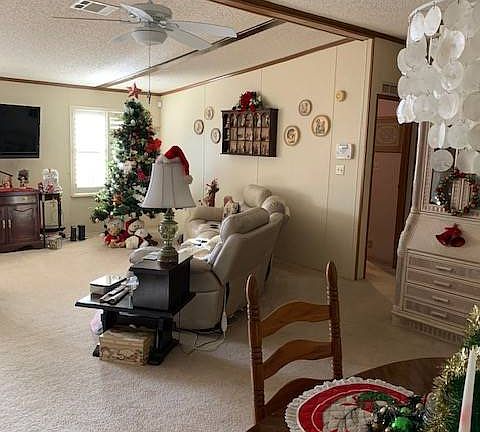 2nd image of 1261 La Paloma Dr