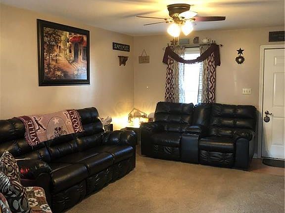 2nd image of 2449 Geneva Dr