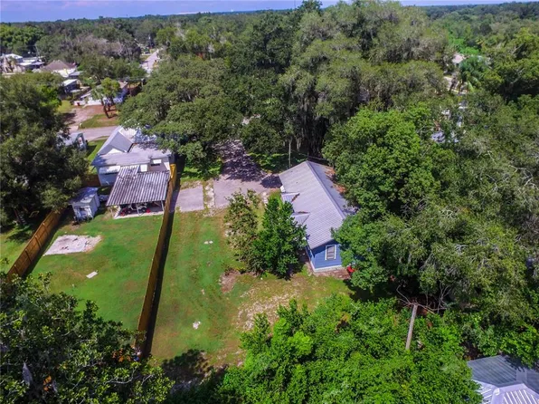 303 W Tever St, Plant City, FL 33563