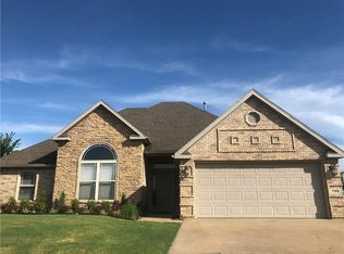 1101 Medway Ln, Centerton, AR 72719