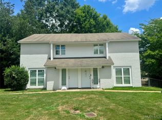 25 Crestwood Ct, Millbrook, AL 36054