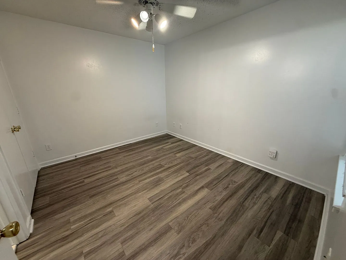 Private Rooms Or Whole Unit Available! Tour Today! — Photo 3