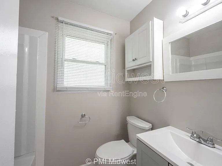 5820 Grandview Dr — Photo 19
