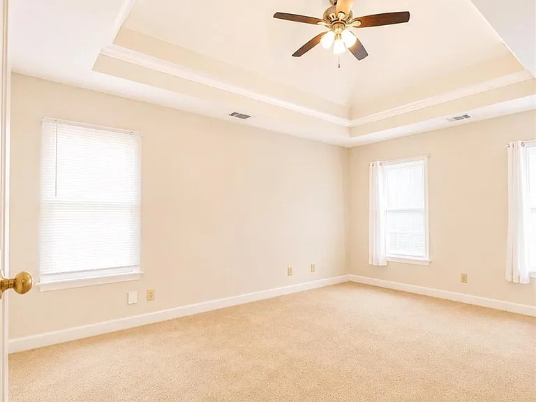 1630 Green Oak Cir — Photo 17