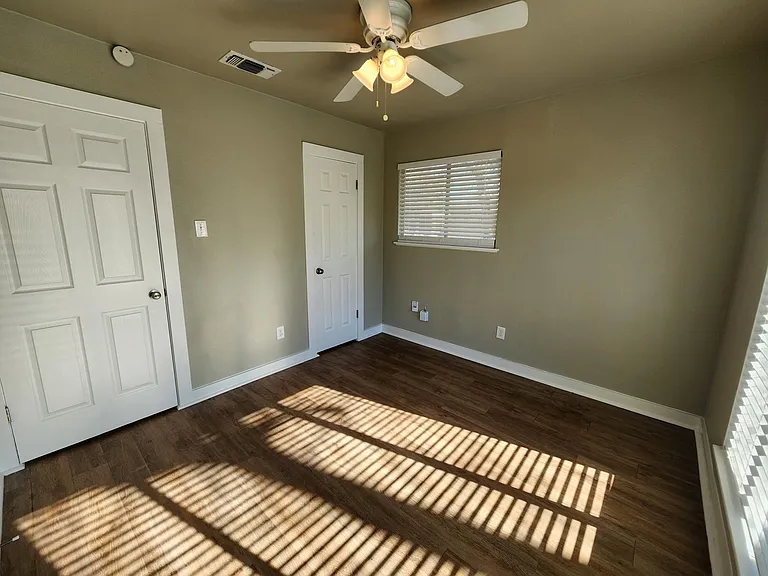 2708 Saint Edwards Cir #A — Photo 9