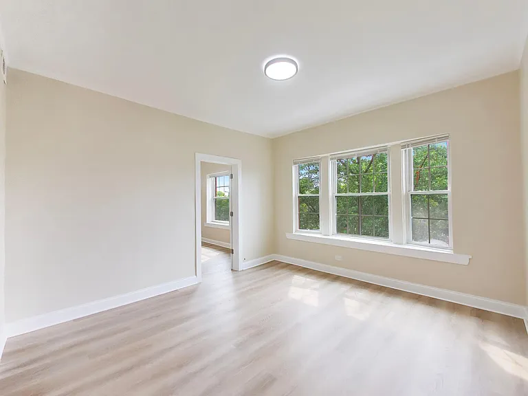 2235 N Kedzie Blvd #3 — Photo 4
