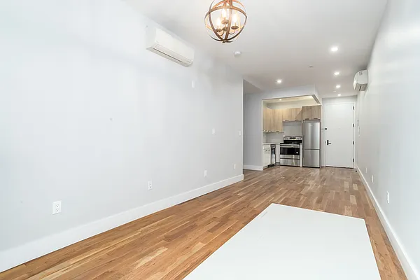 Rented by Compass | media 21