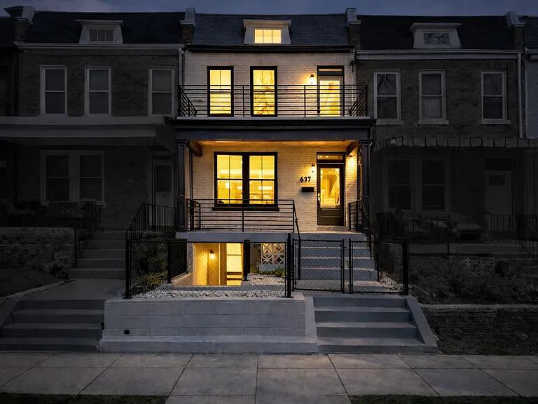 617 Longfellow St NW — Photo 39