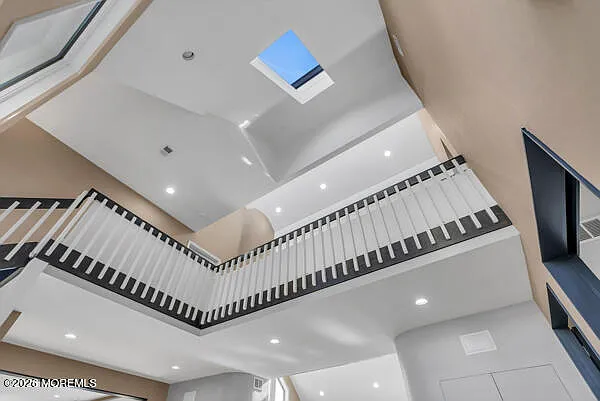 3 Clover Hill Pl — Photo 5