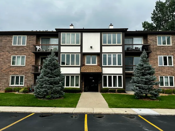 5024 Circle Ct APT 1001, Crestwood, IL 60418