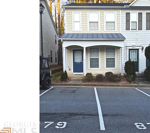 2nd image of 879 Redwood Dr