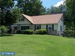 399 Marilyn Rd, Warminster, PA 18974