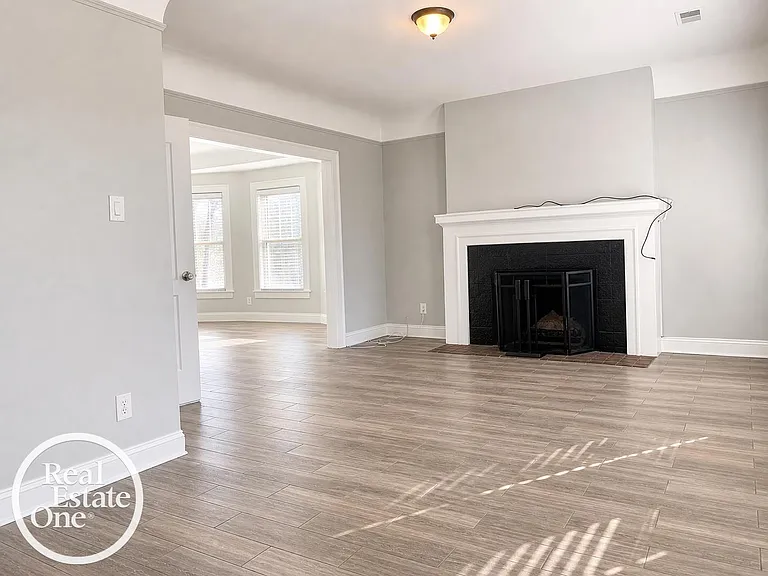 636 Neff Rd — Photo 5