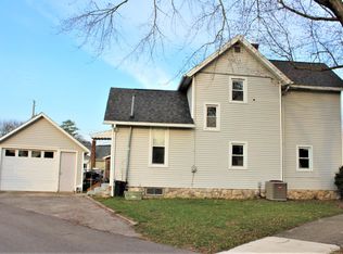 317 E High St, Huntington, IN 46750