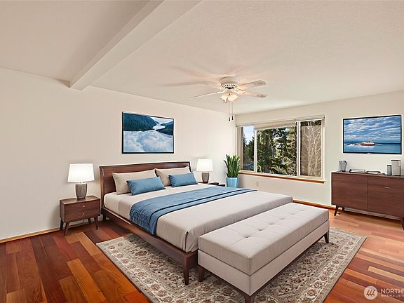 4th image of 132 N 132nd Street #402