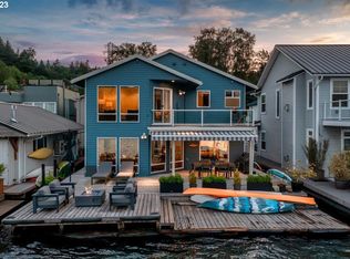 7720 SW Macadam Ave APT 21, Portland, OR