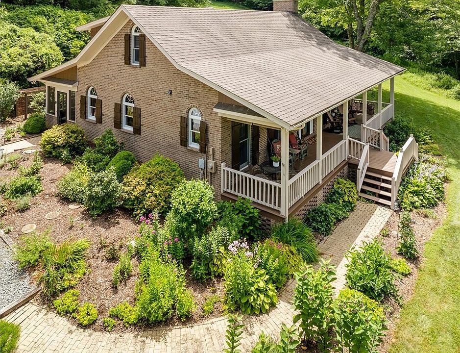 1st image of 1243 Meadowfork Road