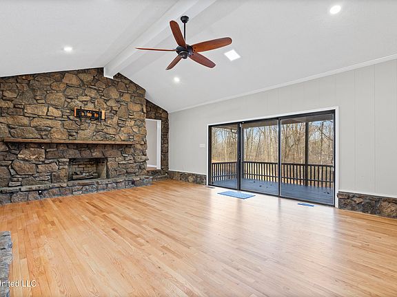 5th image of 5702 Maxwell Dr