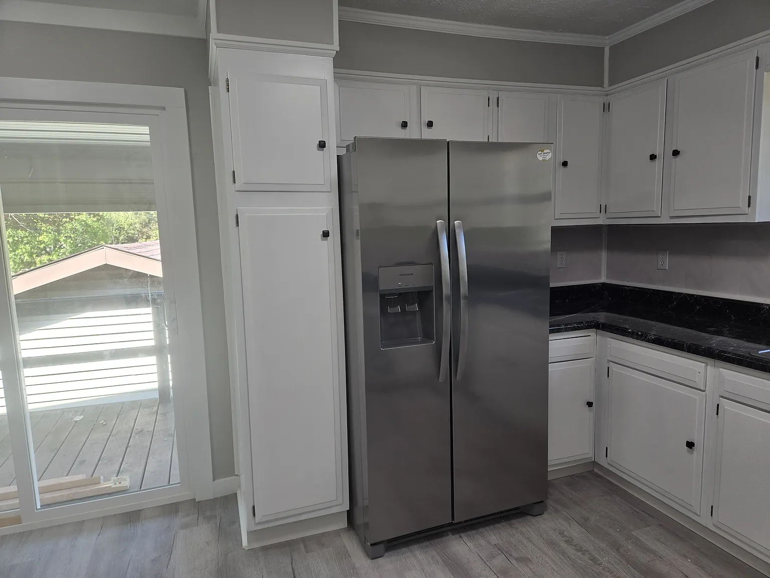 3 bed, 1263 sqft, $1,700 — Photo 1