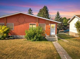 4212 E 44th St, Ponoka, AB T4J 1B8